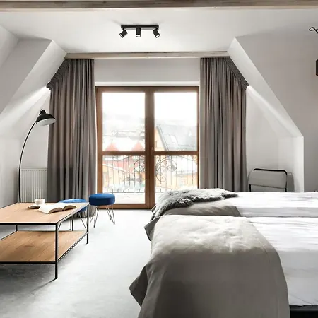Aspen House I 3*