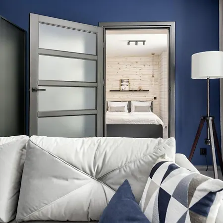 לינה וארוחת בוקר Aspen House I