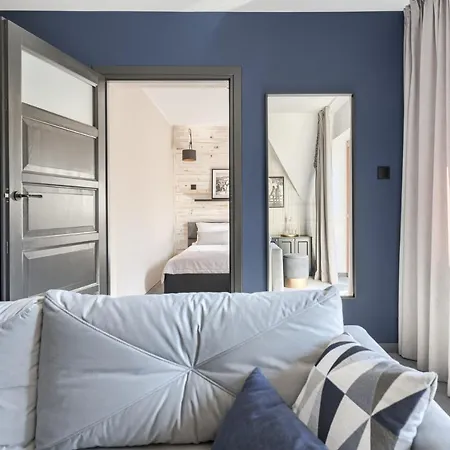 Aspen House I 3*