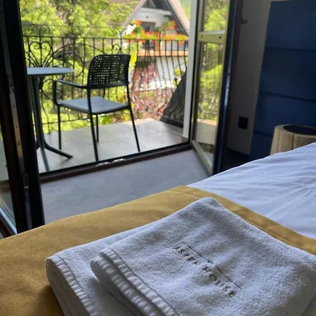 فندق مبيت وإفطار Aspen House I زاكوباني