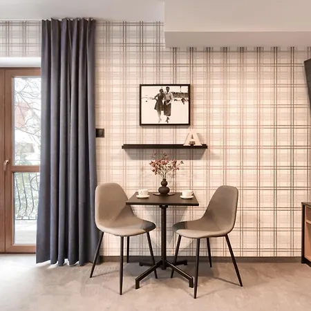 Aspen House I فندق مبيت وإفطار 3*