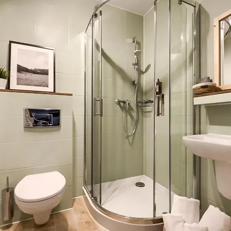 Aspen House I فندق مبيت وإفطار 3*