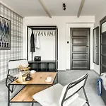 לינה וארוחת בוקר Aspen House I זקופאנה