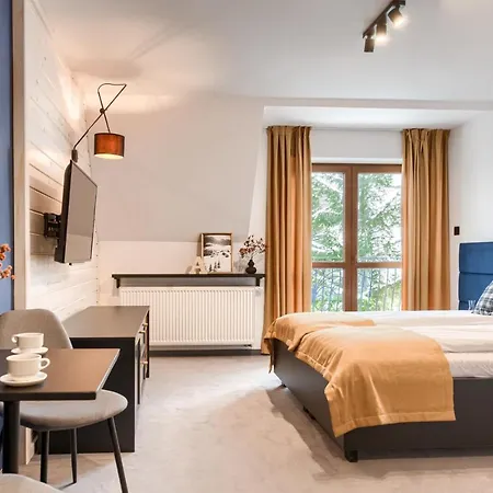 Aspen House I 3*