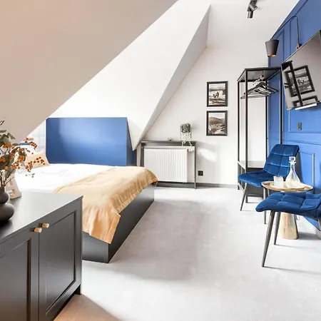 Bed & Breakfast Aspen House I 3*