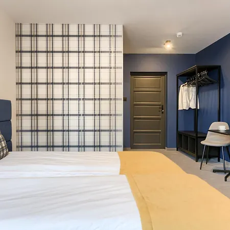 Aspen House I לינה וארוחת בוקר 3*