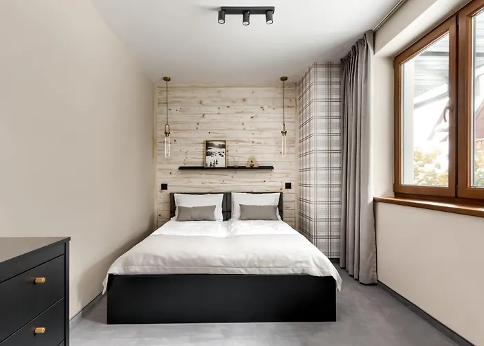 Nocleg ze śniadaniem Aspen House I