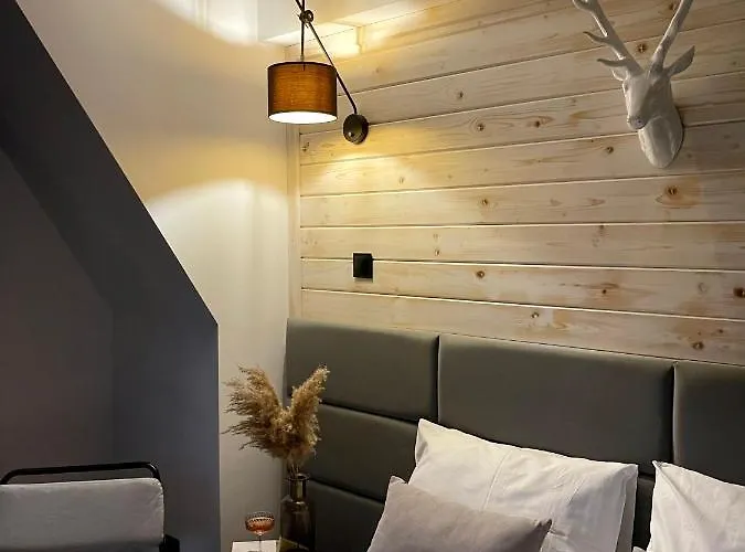 Aspen House I Nocleg ze śniadaniem 3*